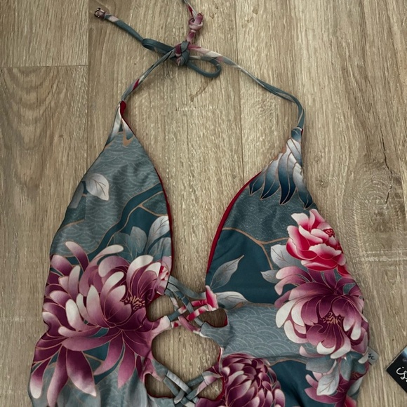 NWT Isabella Rose Women’s Birds Of A Feather Swimsuit - Size Large - Picture 4 of 9